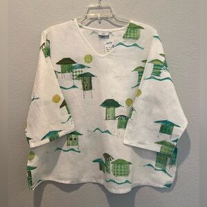 Hot Cotton White and Green Blouse